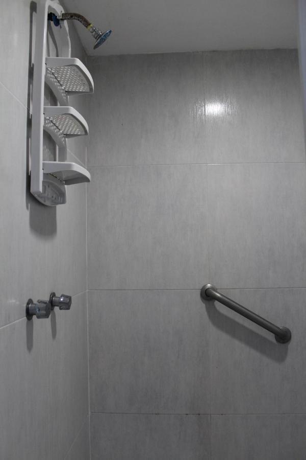 Htl & Suites Camino Real, Ubicacion, Parking, Facturamos Colima Dış mekan fotoğraf